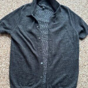 Nordstrom Women Gray Tight Knit Sweater/Shirt Size Med Button Down Short Sleeve